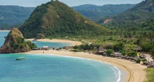 Deretan Pantai Menawan yang Bisa Sobat Nikmati dalam Paket Tour Lombok